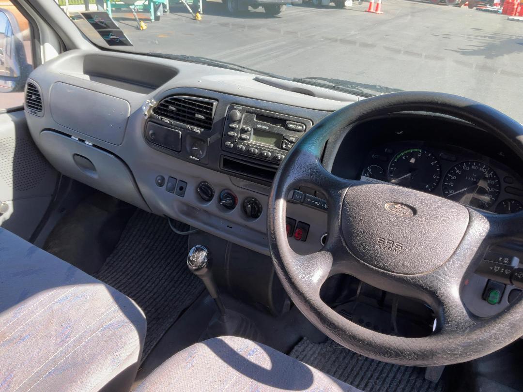 Photo '15' of Ford Transit 190 DIESEL LWB Van Photo '15' of Ford Transit 190 DIESEL LWB Van