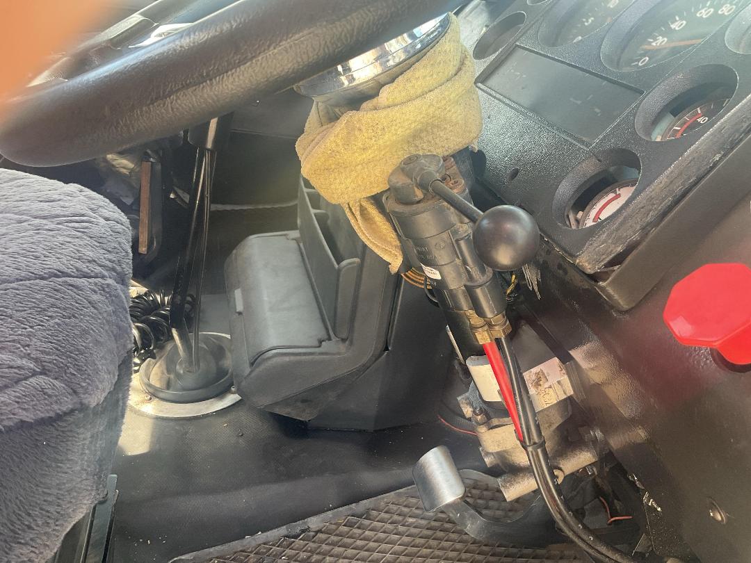 Photo '24' of Freightliner FL112 Tractor Unit