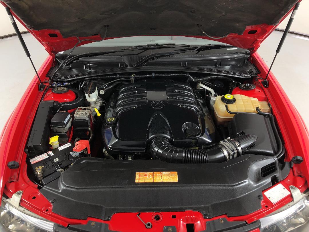 Photo '13' of Holden Commodore Photo '13' of Holden Commodore