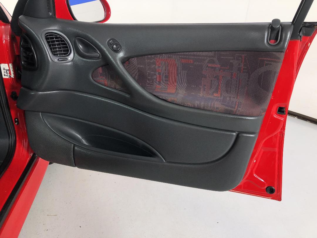 Photo '15' of Holden Commodore Photo '15' of Holden Commodore