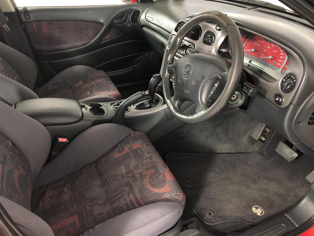 Photo '16' of Holden Commodore Photo '16' of Holden Commodore