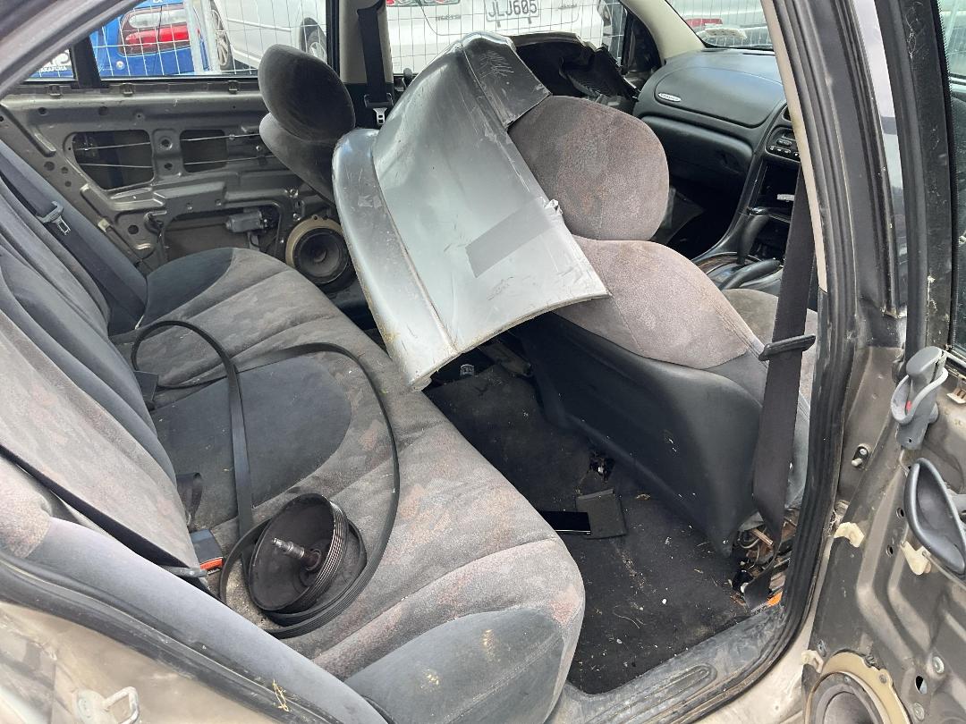 Photo '11' of Holden Commodore VT Berl