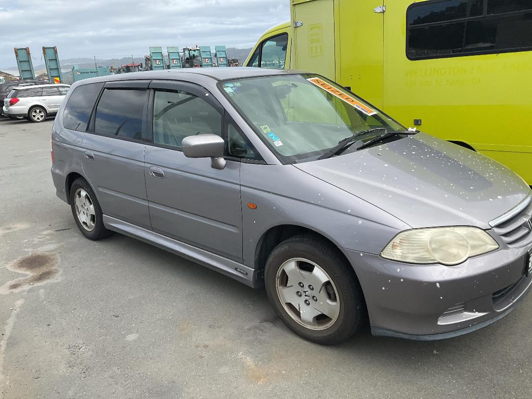 Photo '6' of Honda Odyssey