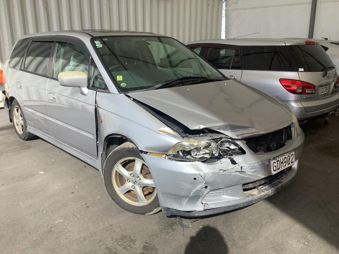 Photo '2' of Honda Odyssey