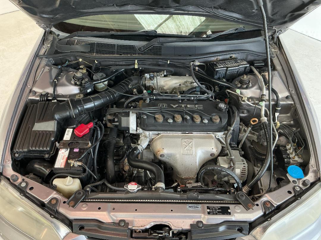 Photo '13' of Honda Torneo