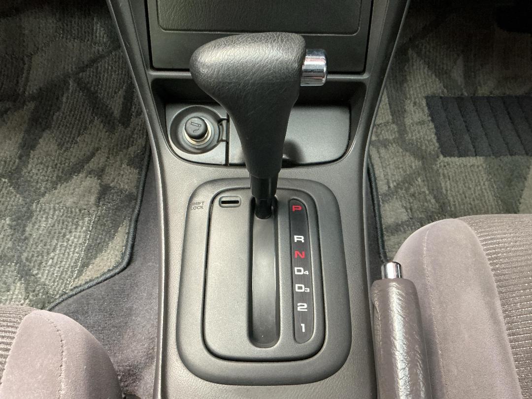 Photo '23' of Honda Torneo