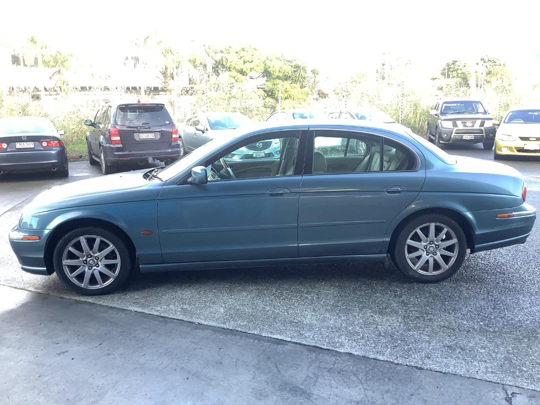 Photo '4' of Jaguar S-Type Photo '4' of Jaguar S-Type