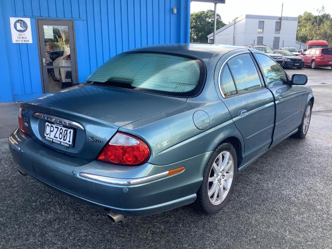 Photo '9' of Jaguar S-Type Photo '9' of Jaguar S-Type