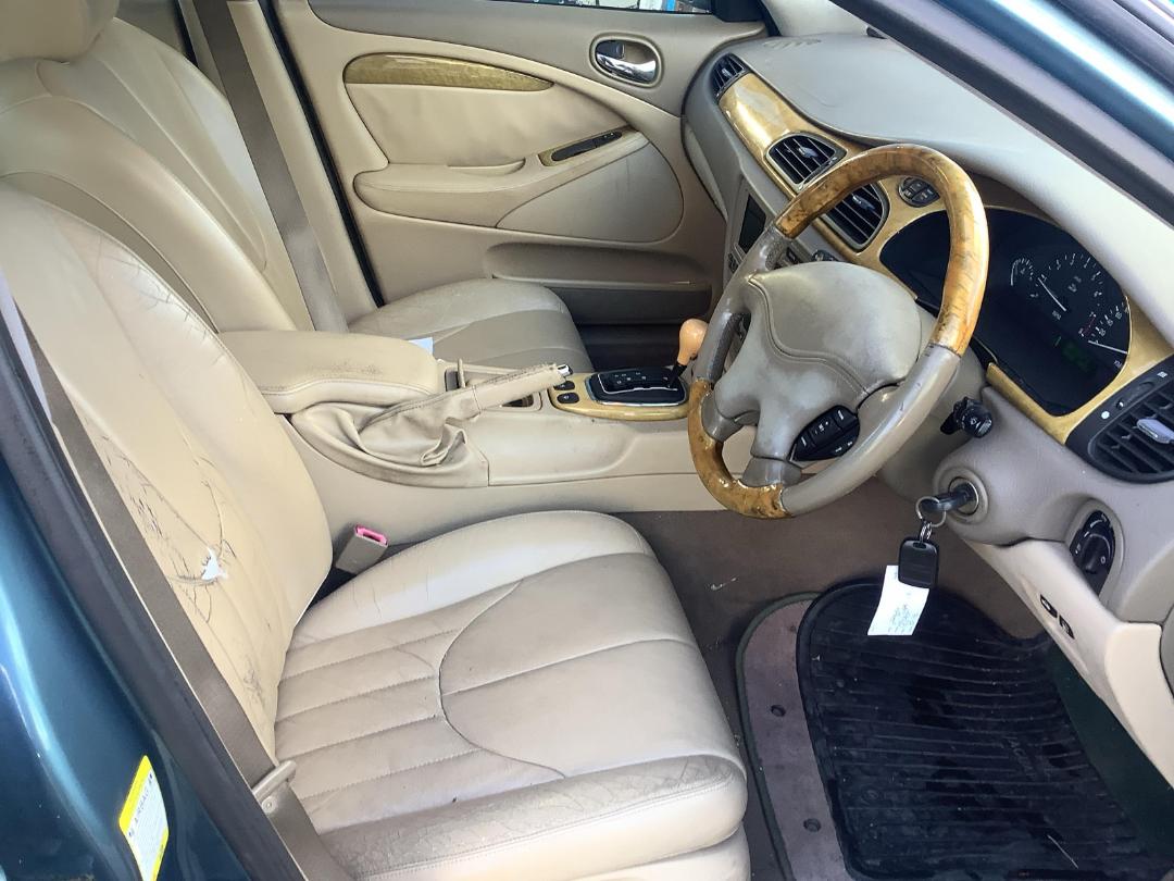 Photo '14' of Jaguar S-Type Photo '14' of Jaguar S-Type