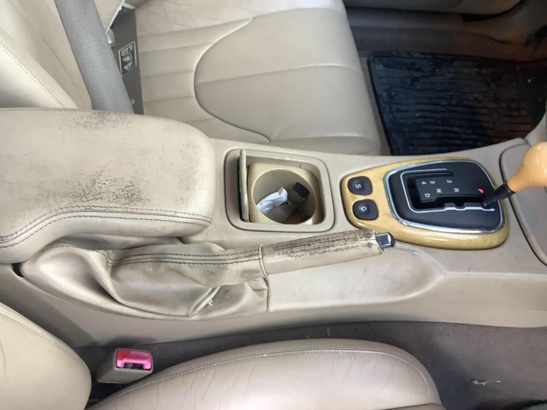 Photo '21' of Jaguar S-Type Photo '21' of Jaguar S-Type