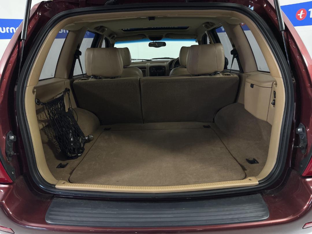 Photo '14' of Jeep Grand Cherokee