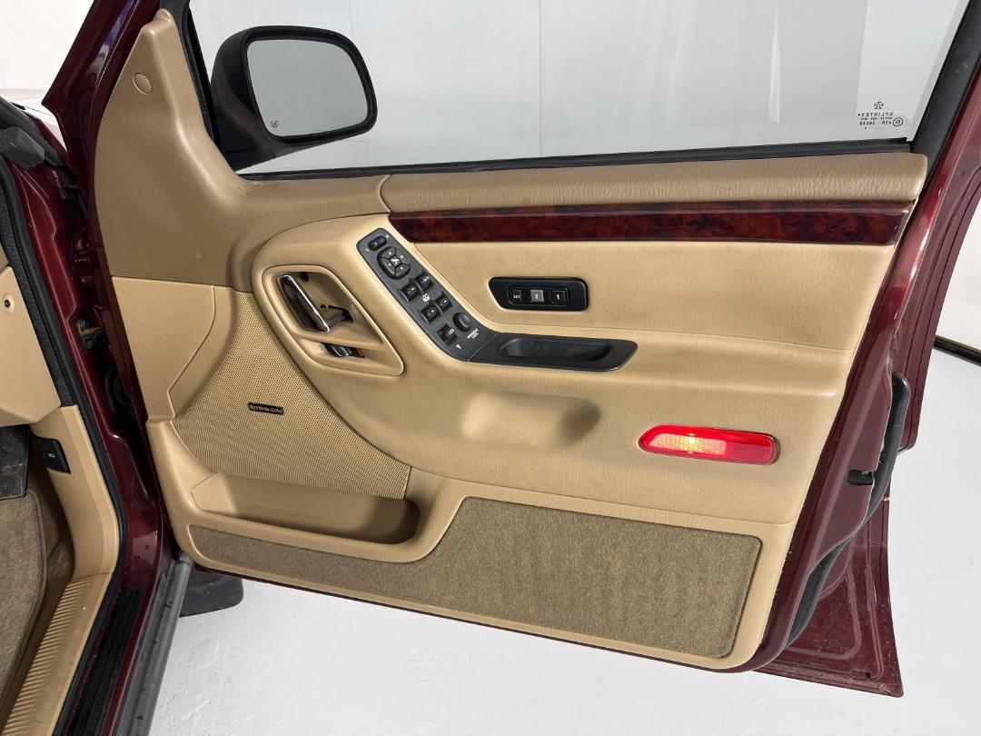 Photo '15' of Jeep Grand Cherokee