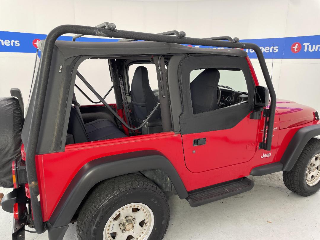 Photo '23' of Jeep Wrangler Photo '23' of Jeep Wrangler