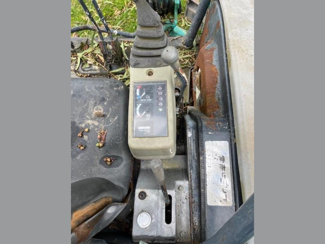 Photo '4' of Kobelco SR25 Excavator