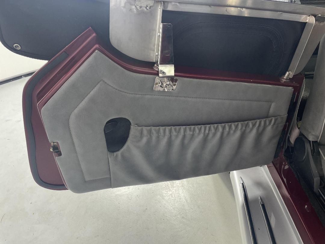 Photo '14' of Lvvta T-CAR Photo '14' of Lvvta T-CAR