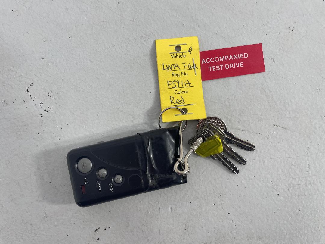 Photo '20' of Lvvta T-CAR Photo '20' of Lvvta T-CAR