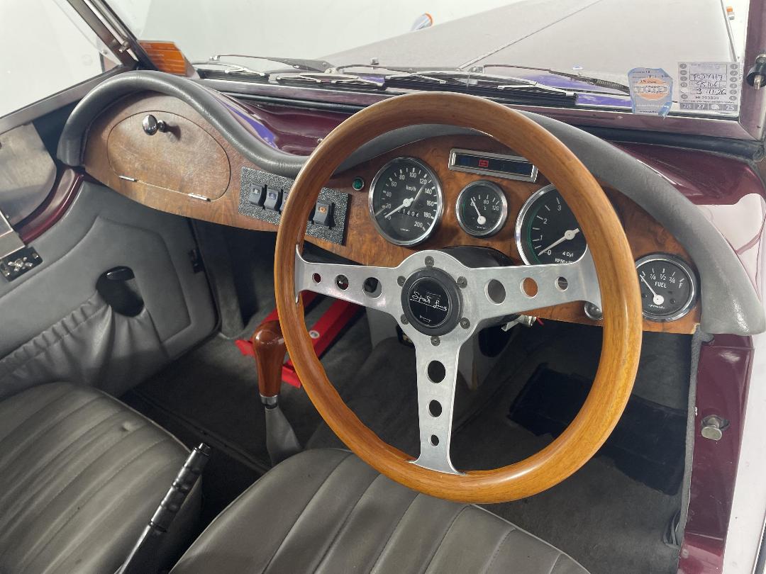 Photo '16' of Lvvta T-CAR Photo '16' of Lvvta T-CAR