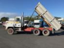 Thumbnail '3' of Mack CH666 Tipper