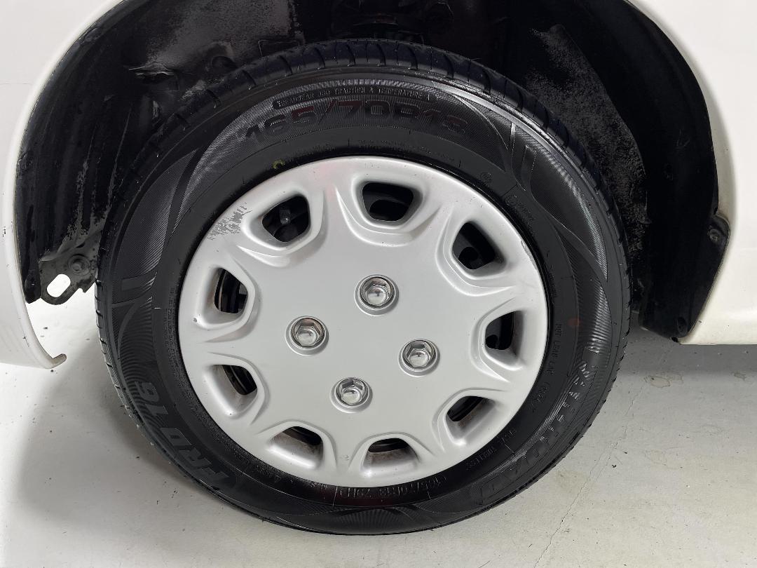 Photo '10' of Mazda Demio Photo '10' of Mazda Demio