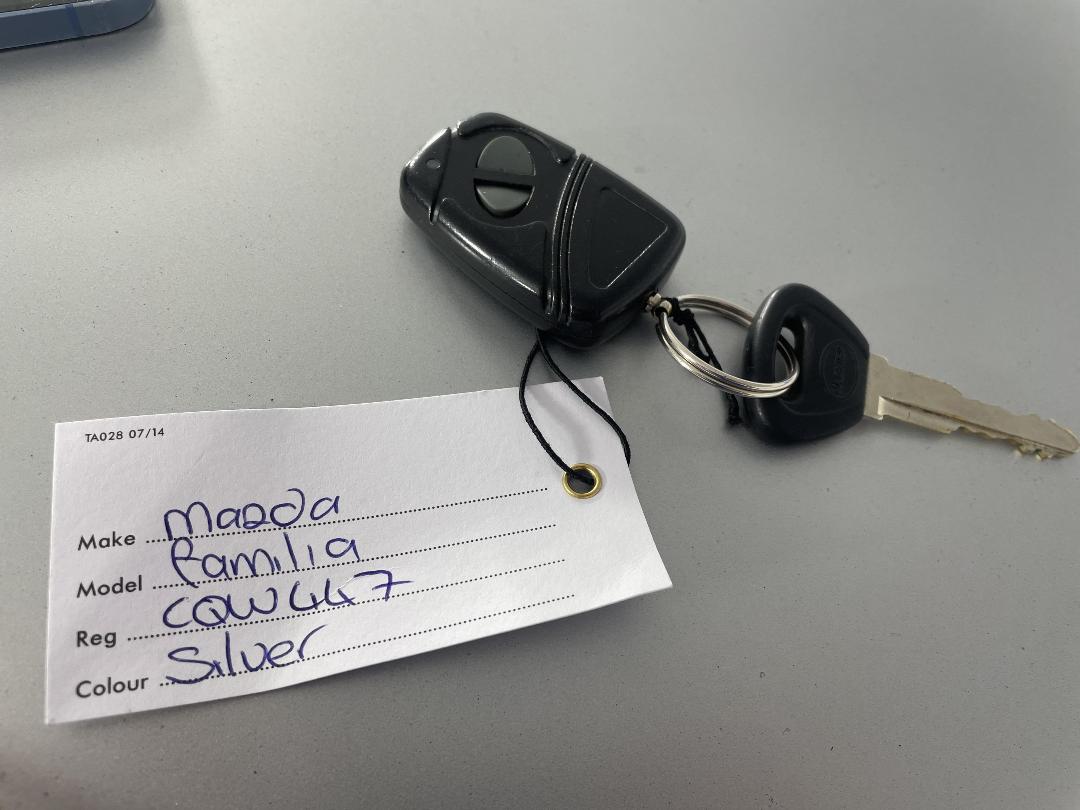 Photo '22' of Mazda Familia