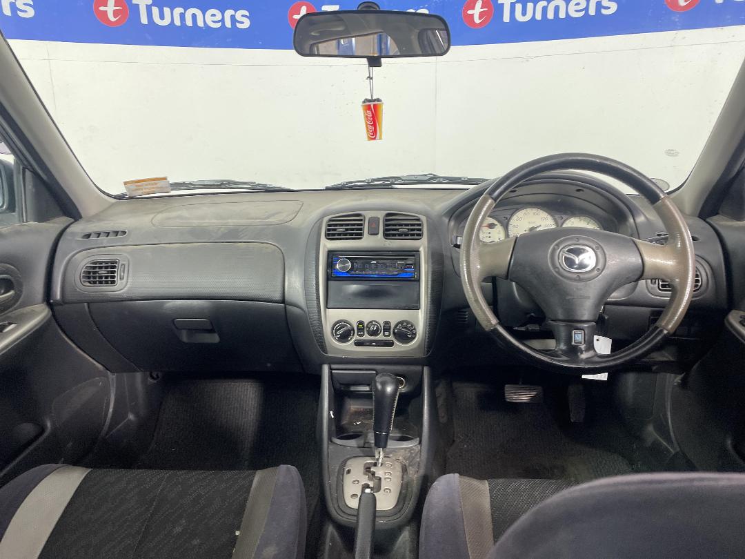 Photo '17' of Mazda Familia