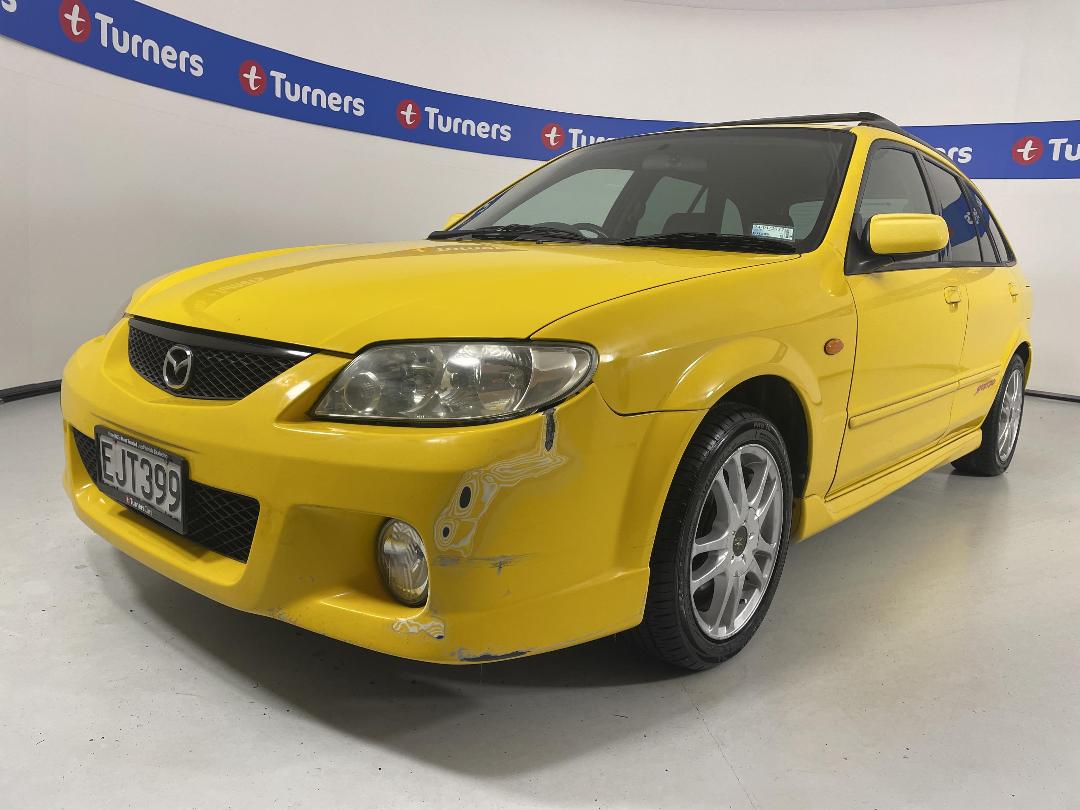 Photo '4' of Mazda Familia