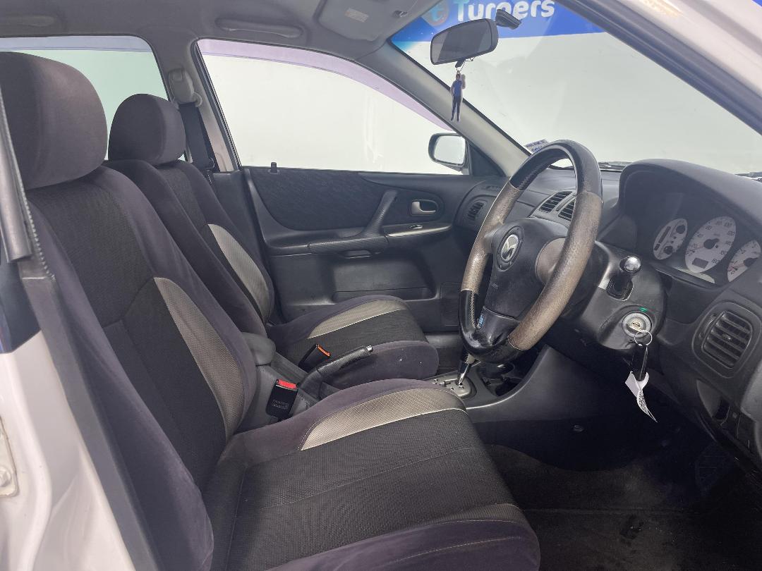 Photo '16' of Mazda Familia