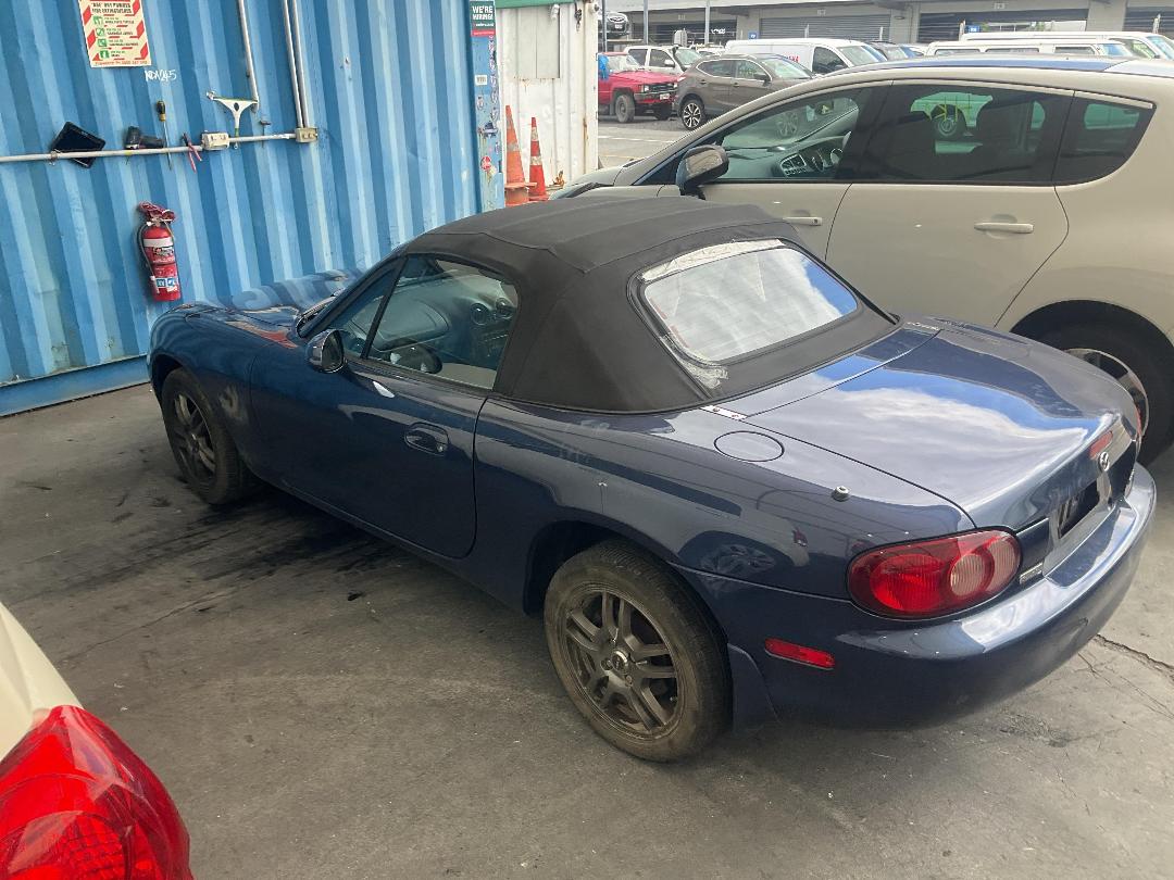Photo '9' of Mazda Roadster Photo '9' of Mazda Roadster