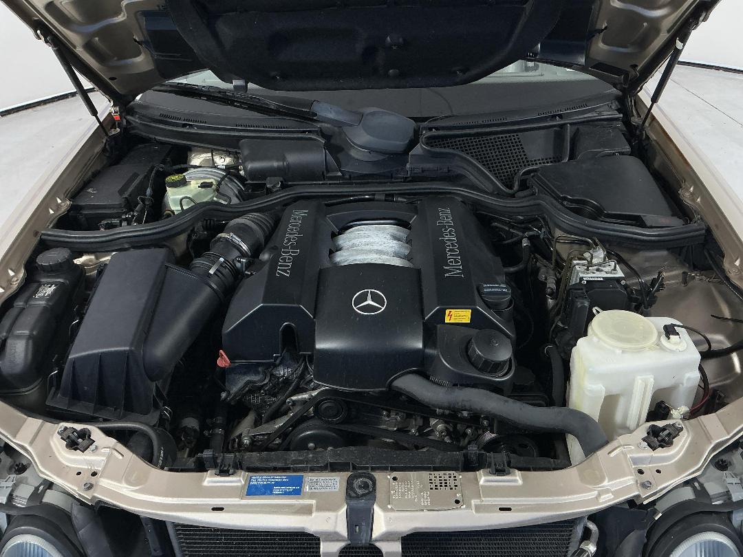 Photo '13' of Mercedes-Benz E280 Photo '13' of Mercedes-Benz E280