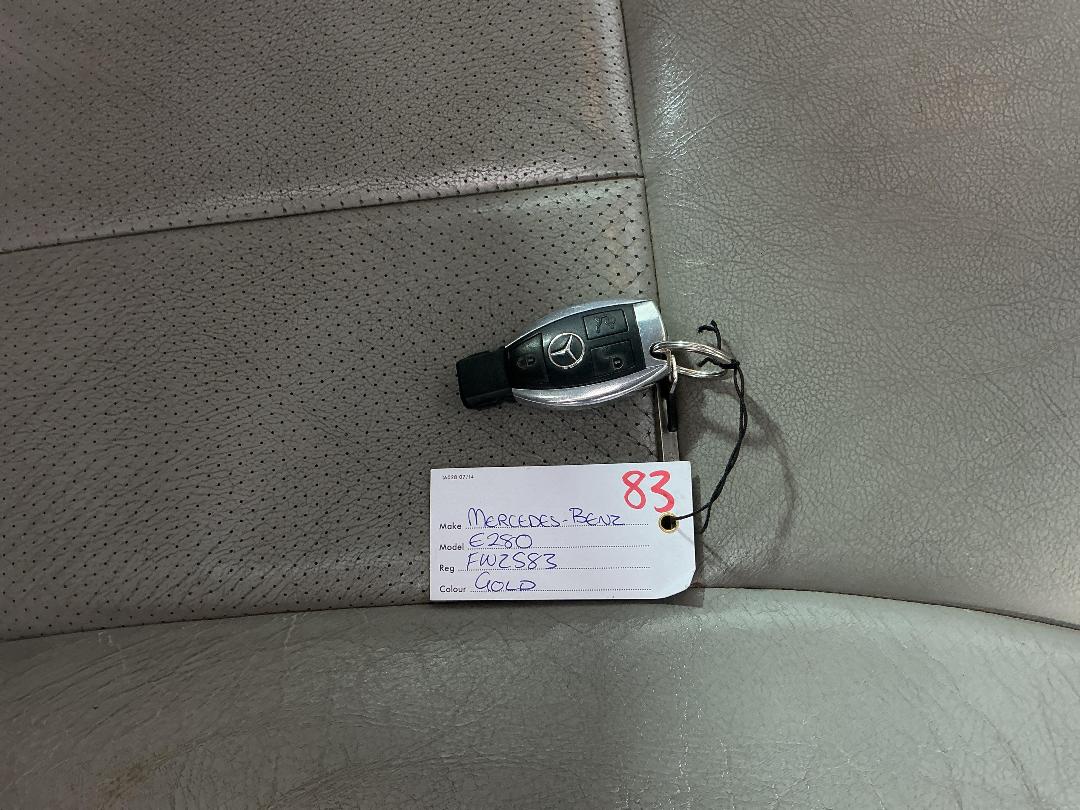 Photo '22' of Mercedes-Benz E280 Photo '22' of Mercedes-Benz E280