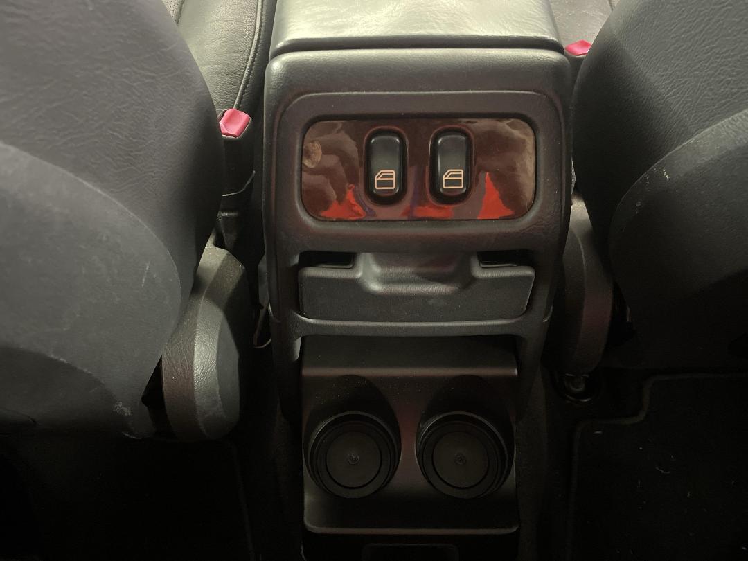 Photo '22' of Mercedes-Benz ML320 Photo '22' of Mercedes-Benz ML320