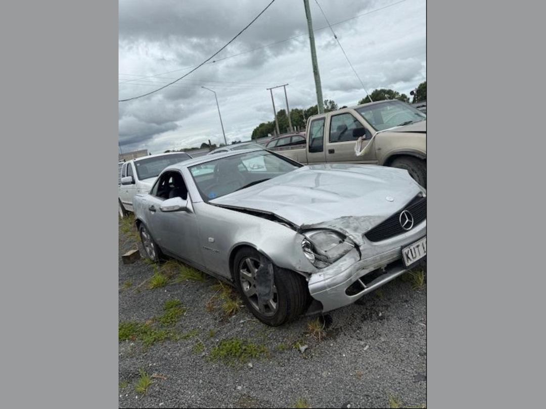 Photo '2' of Mercedes-Benz SLK230