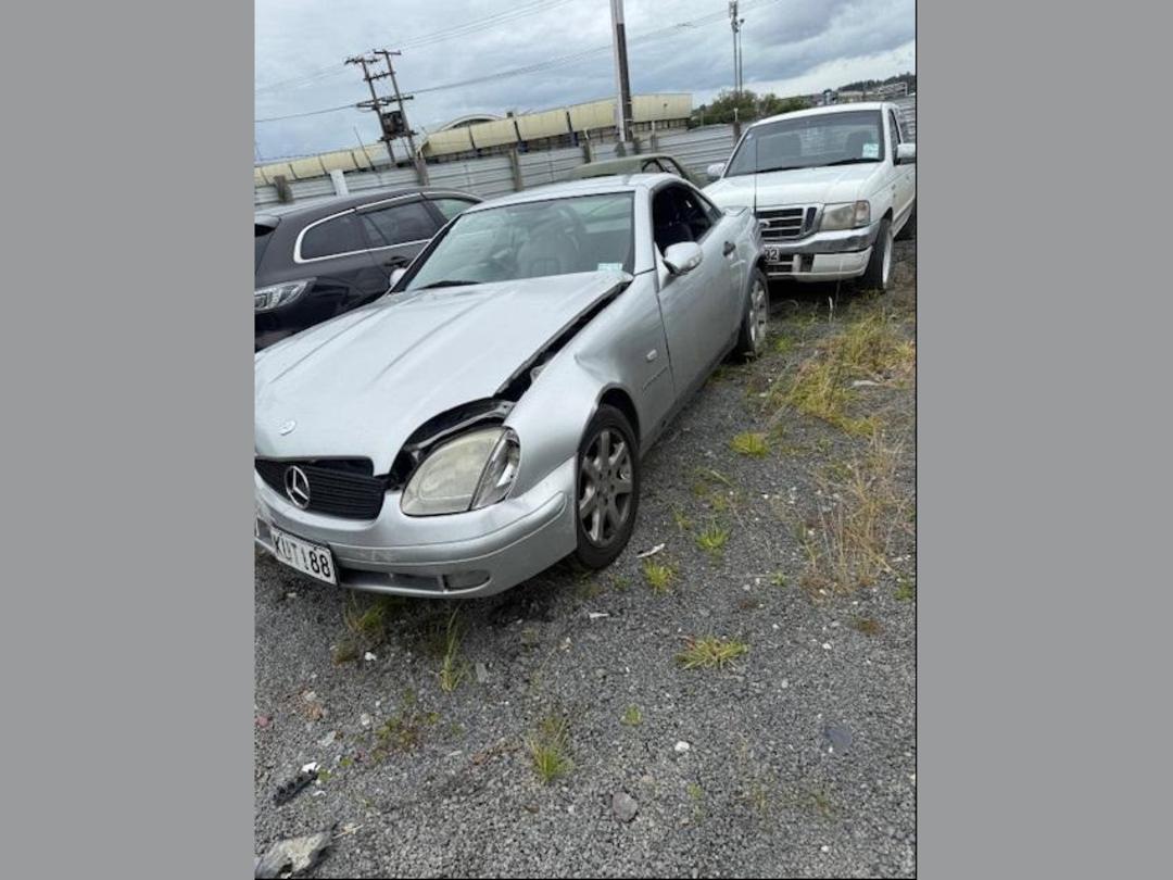 Photo '3' of Mercedes-Benz SLK230