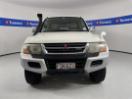 Thumbnail '2' of Mitsubishi Pajero