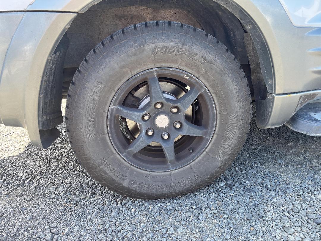 Photo '10' of Mitsubishi Pajero Photo '10' of Mitsubishi Pajero