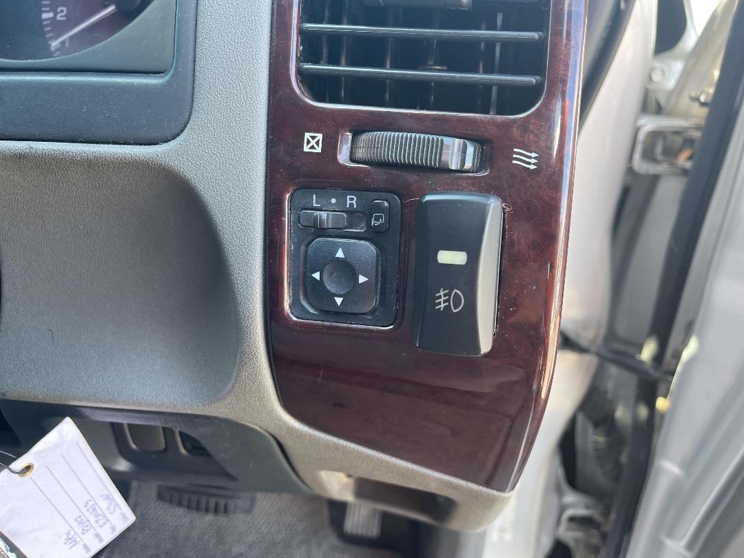 Photo '27' of Mitsubishi Pajero Photo '27' of Mitsubishi Pajero