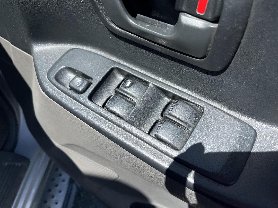 Photo '26' of Mitsubishi Pajero Photo '26' of Mitsubishi Pajero