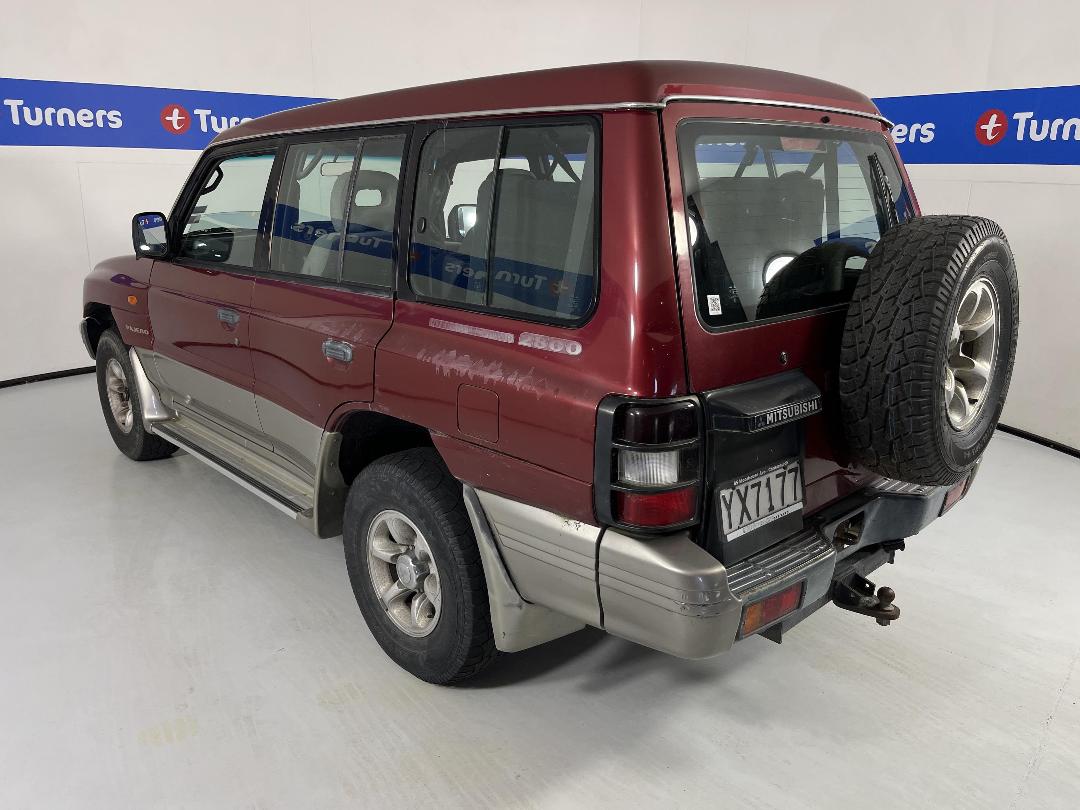 Photo '5' of Mitsubishi Pajero