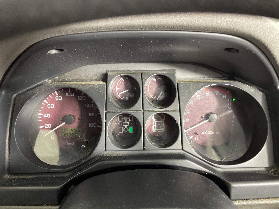 Photo '21' of Mitsubishi Pajero Photo '21' of Mitsubishi Pajero