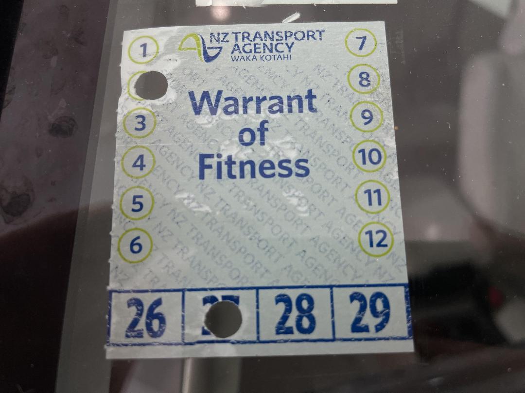 Photo '23' of Mitsubishi Pajero Photo '23' of Mitsubishi Pajero