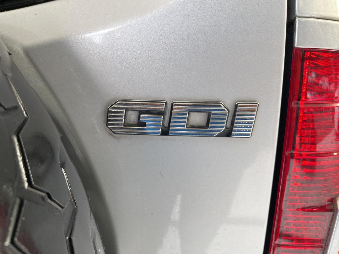 Photo '24' of Mitsubishi Pajero Photo '24' of Mitsubishi Pajero