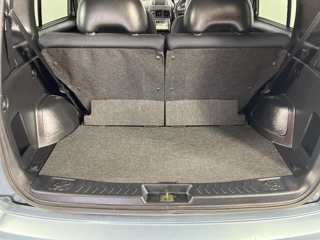 Photo '14' of Nissan Cube