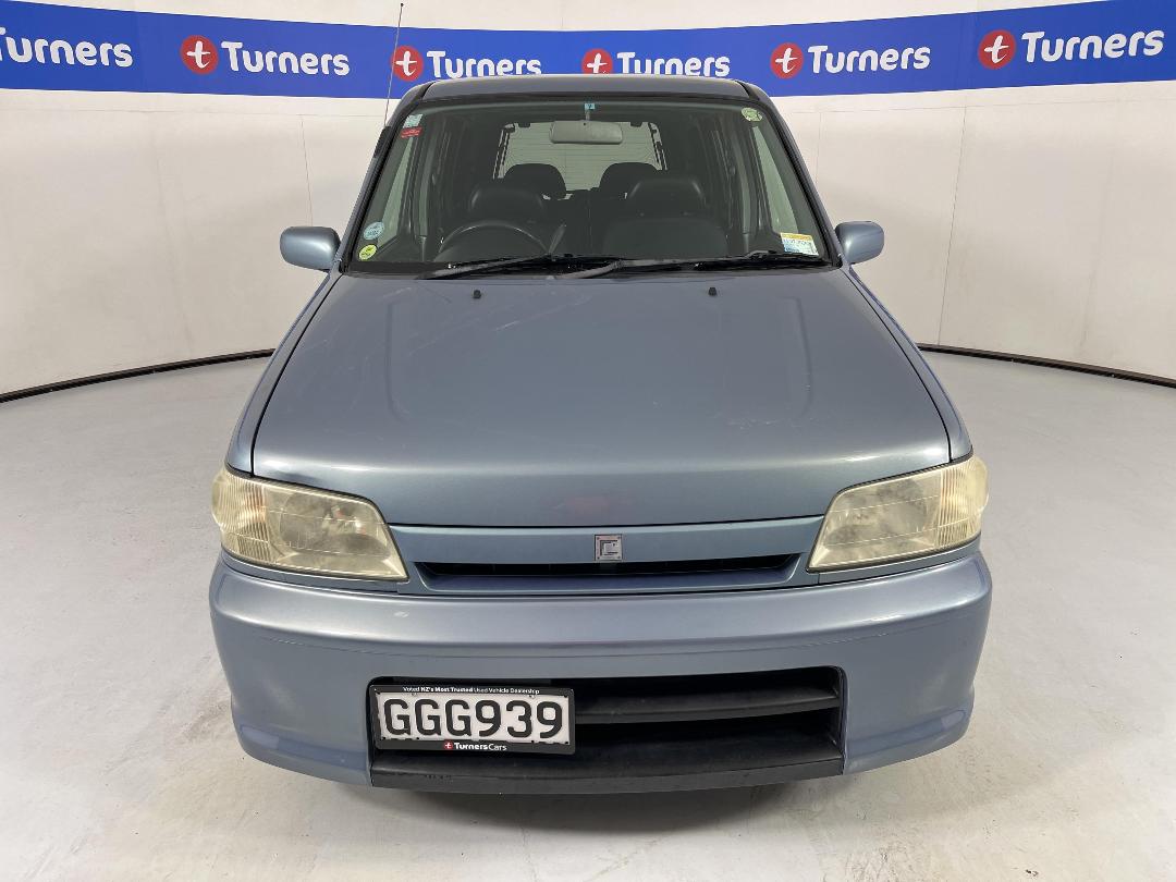 Photo '2' of Nissan Cube Photo '2' of Nissan Cube