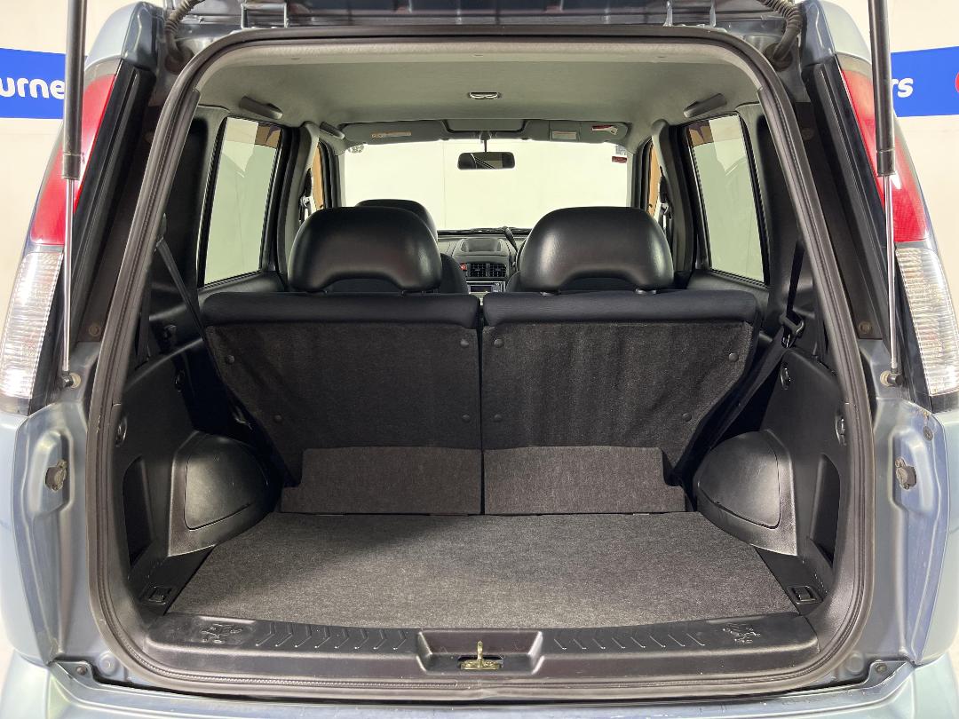 Photo '14' of Nissan Cube Photo '14' of Nissan Cube