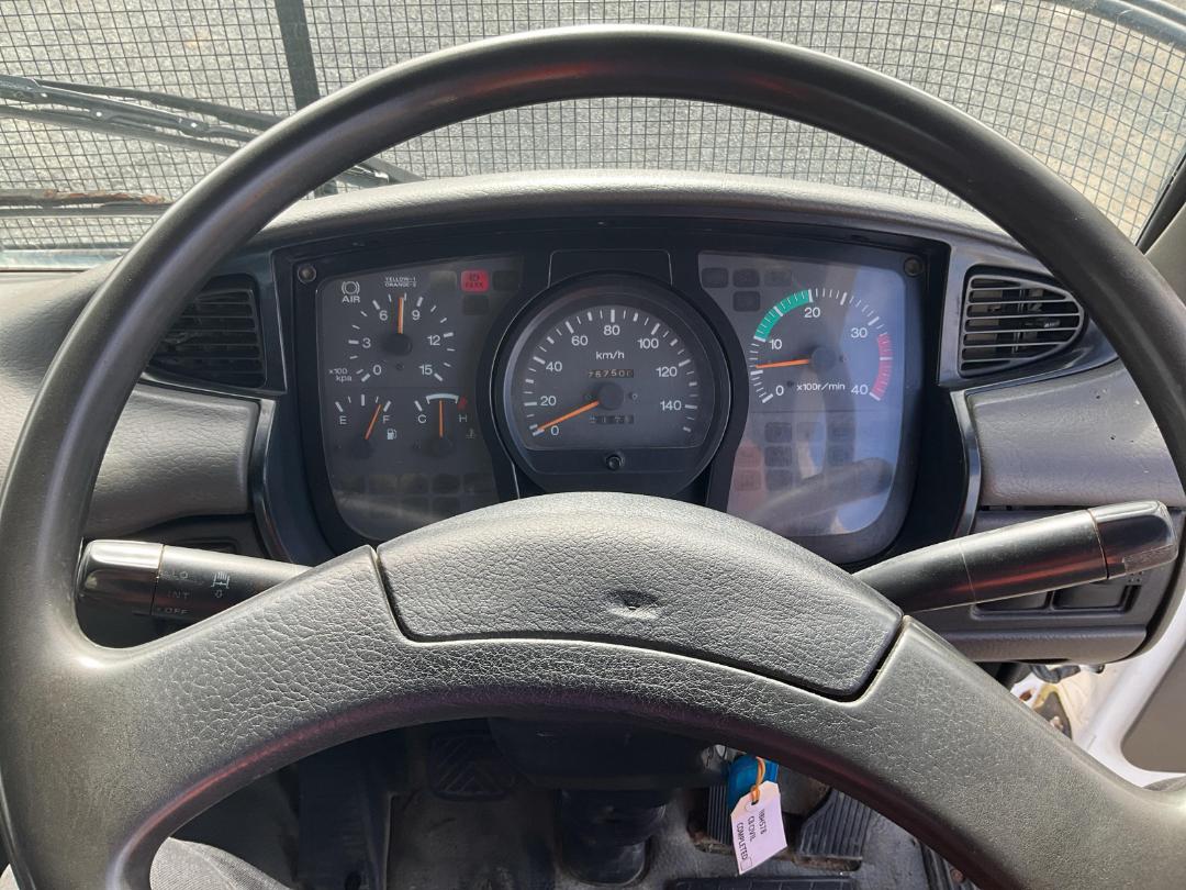 Photo '13' of Nissan Diesel MD235 Hydro Excavator