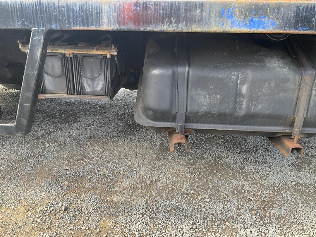 Photo '37' of Nissan Diesel MD235 Hydro Excavator