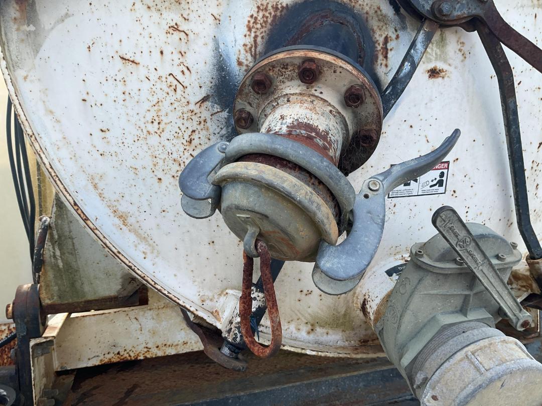 Photo '31' of Nissan Diesel MD235 Hydro Excavator