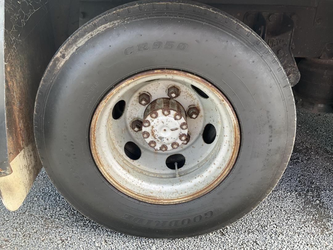 Photo '46' of Nissan Diesel MD235 Hydro Excavator