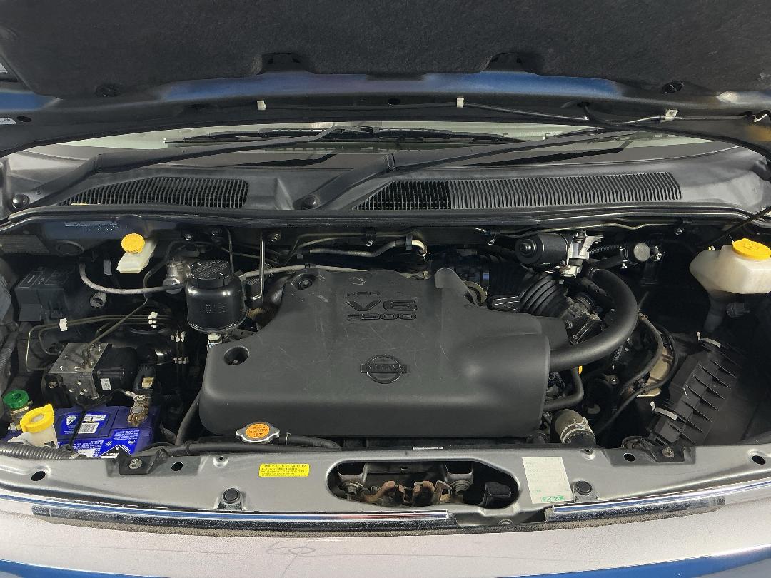 Photo '13' of Nissan Elgrand Photo '13' of Nissan Elgrand