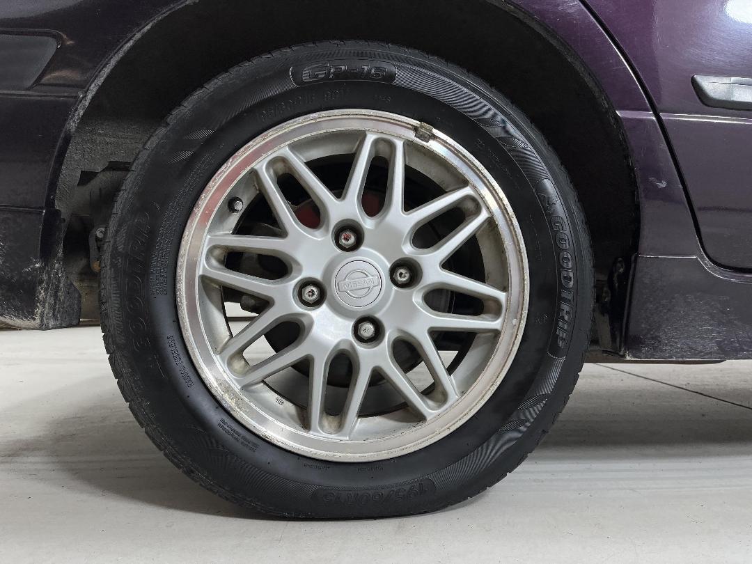 Photo '12' of Nissan Primera